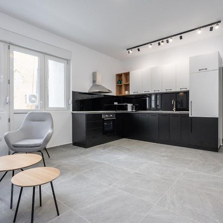 Relax Apartament In Piata Universitatii Bucharest Luaran gambar
