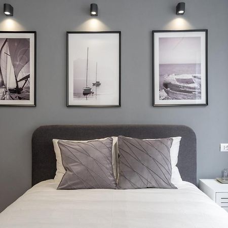Relax Apartament In Piata Universitatii Bucharest Luaran gambar