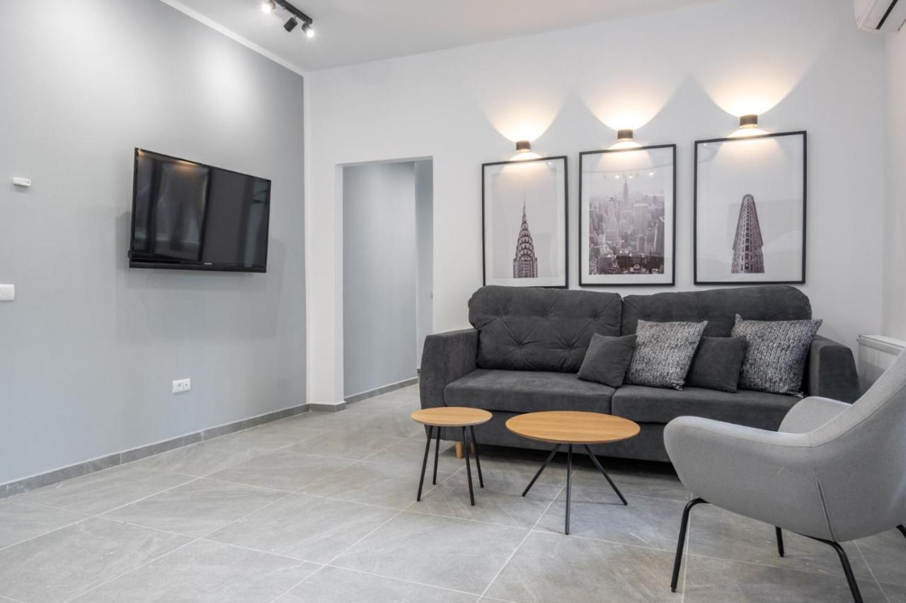 Relax Apartament In Piata Universitatii Bucharest Luaran gambar
