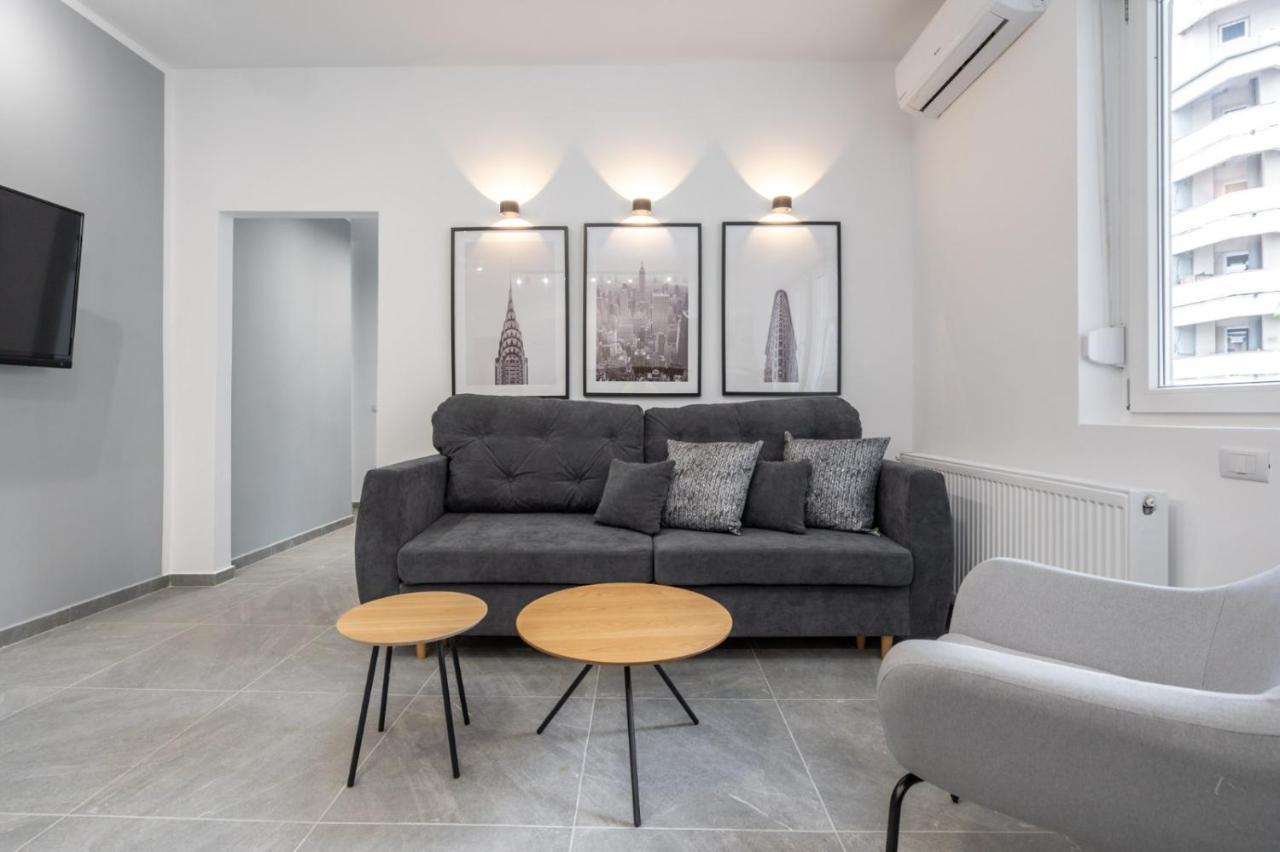 Relax Apartament In Piata Universitatii Bucharest Luaran gambar