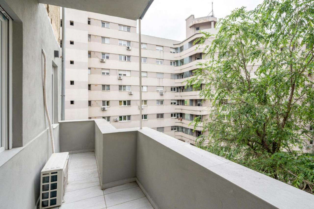 Relax Apartament In Piata Universitatii Bucharest Luaran gambar