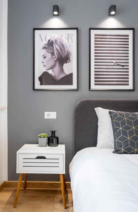 Relax Apartament In Piata Universitatii Bucharest Luaran gambar