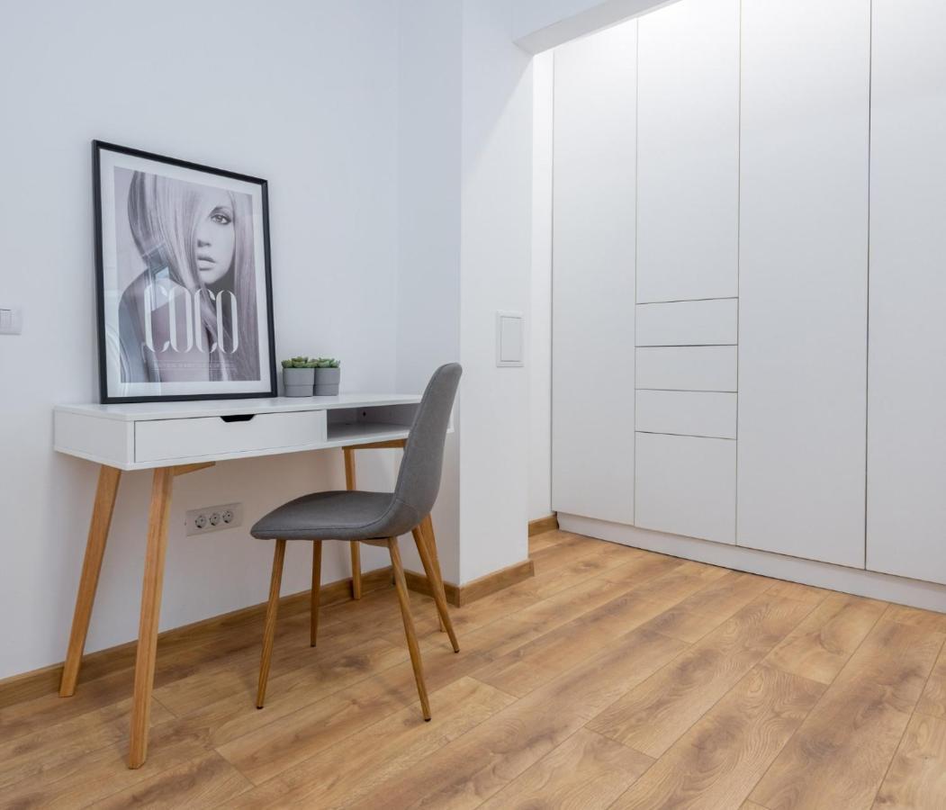 Relax Apartament In Piata Universitatii Bucharest Luaran gambar