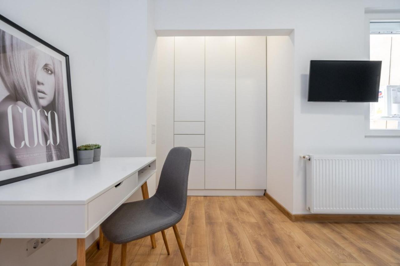 Relax Apartament In Piata Universitatii Bucharest Luaran gambar